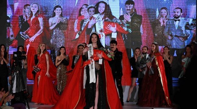 Ankaralı İlayda, Model Of Turkey seçildi