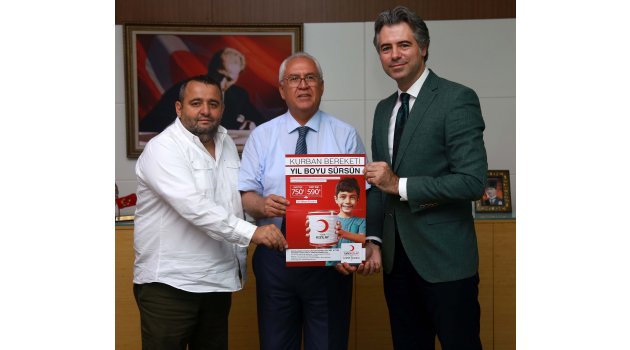 Başkan Selvitopu’ndan Kızılay’ın kampanyası’na destek
