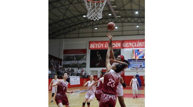 BAYRAKLI’NIN PERİLERİ SEZONU 3’ÜNCÜ TAMAMLADI