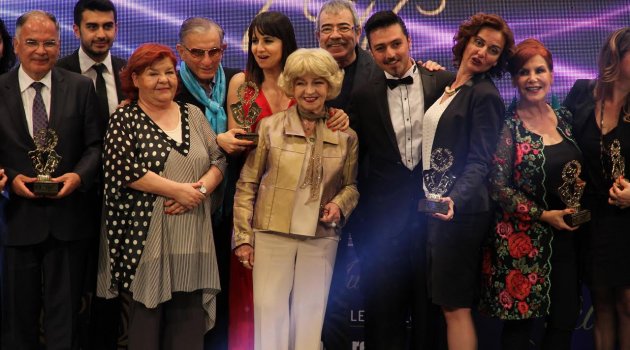 Bedia Muvahhit Tiyatro Ödülleri adayları açıklandı