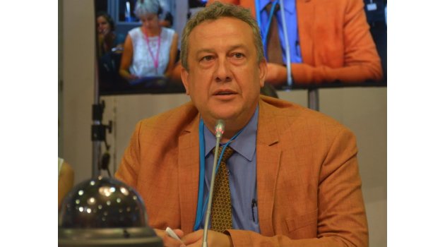 Dikili Belediye Başkanı Mustafa Tosun'un Depreme İlişkin Bilgilendirme Açıklaması
