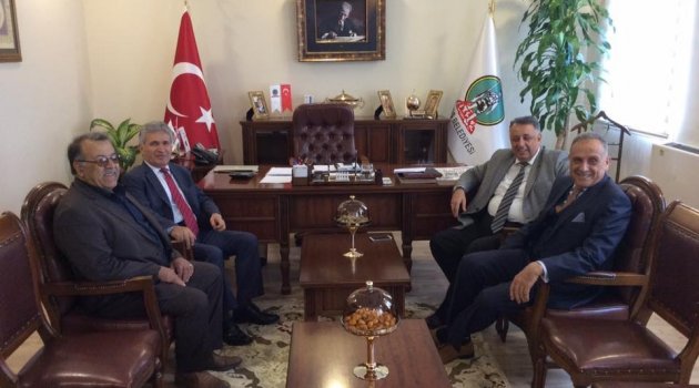 Eski Kaymakam Abdurrahman Koçoğlu, Başkan Mahmut Badem’i ziyaret etti