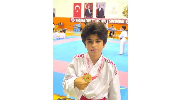 FOÇALI SPORCU İL ŞAMPİYONU 