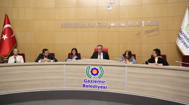 Gaziemir Belediye Meclisi’nde gelir-gider kesin hesabına onay