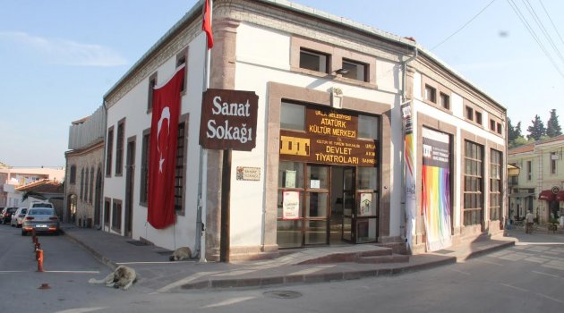 İzmir Devlet Tiyatrosu, sezonu Urla’da açıyor