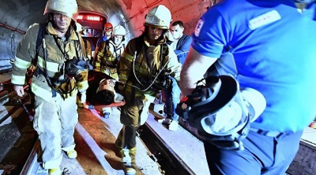 İzmir Metrosu’nda başarılı kurtarma operasyonu