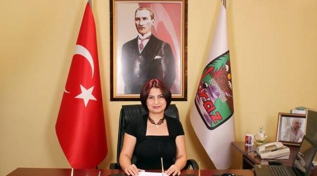 Kiraz Belediye Başkanı Saliha Özçınar ŞENGÜL’ün 30 Ağustos Zafer Bayramı Kutlama mesajı;