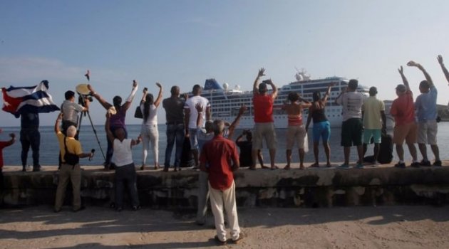 Küba'ya 40 Yıl Sonra İlk Kez ABD Gemisi Geldi