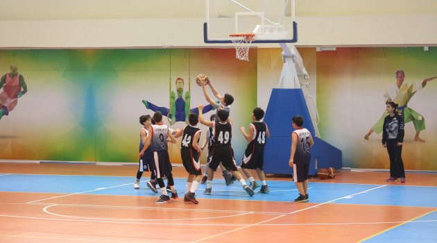 Minik basketbolcular Gaziemir’de ter dökecek
