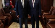 Başkan Mehmet Eriş, Vali Erol Ayyıldız’ı Ziyaret Etti