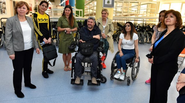 Türkiye'nin ilk "Engelli Farkındalık Merkezi"ne tam not