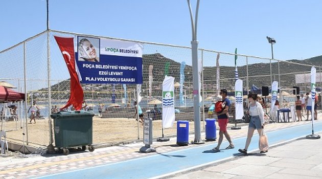 YENİFOÇA'DA PLAJ VOLEYBOLU RÜZG RI